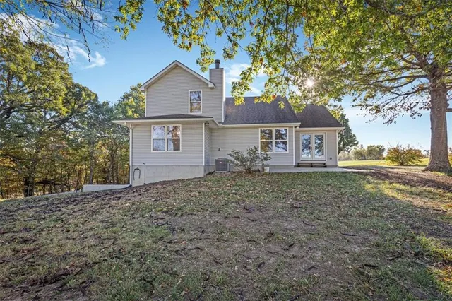 $750,000 | 5650 Southeast W Highway, Lathrop, MO 64465