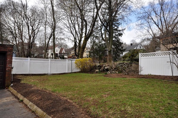 59 Robbins Road Arlington, MA 02476 - Photo 27 of 30