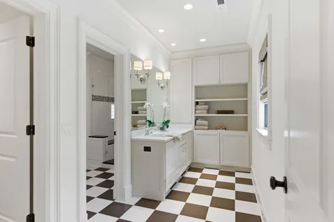 $3,998,000 | 660 Ellis Oak Avenue, Charleston, SC 29412