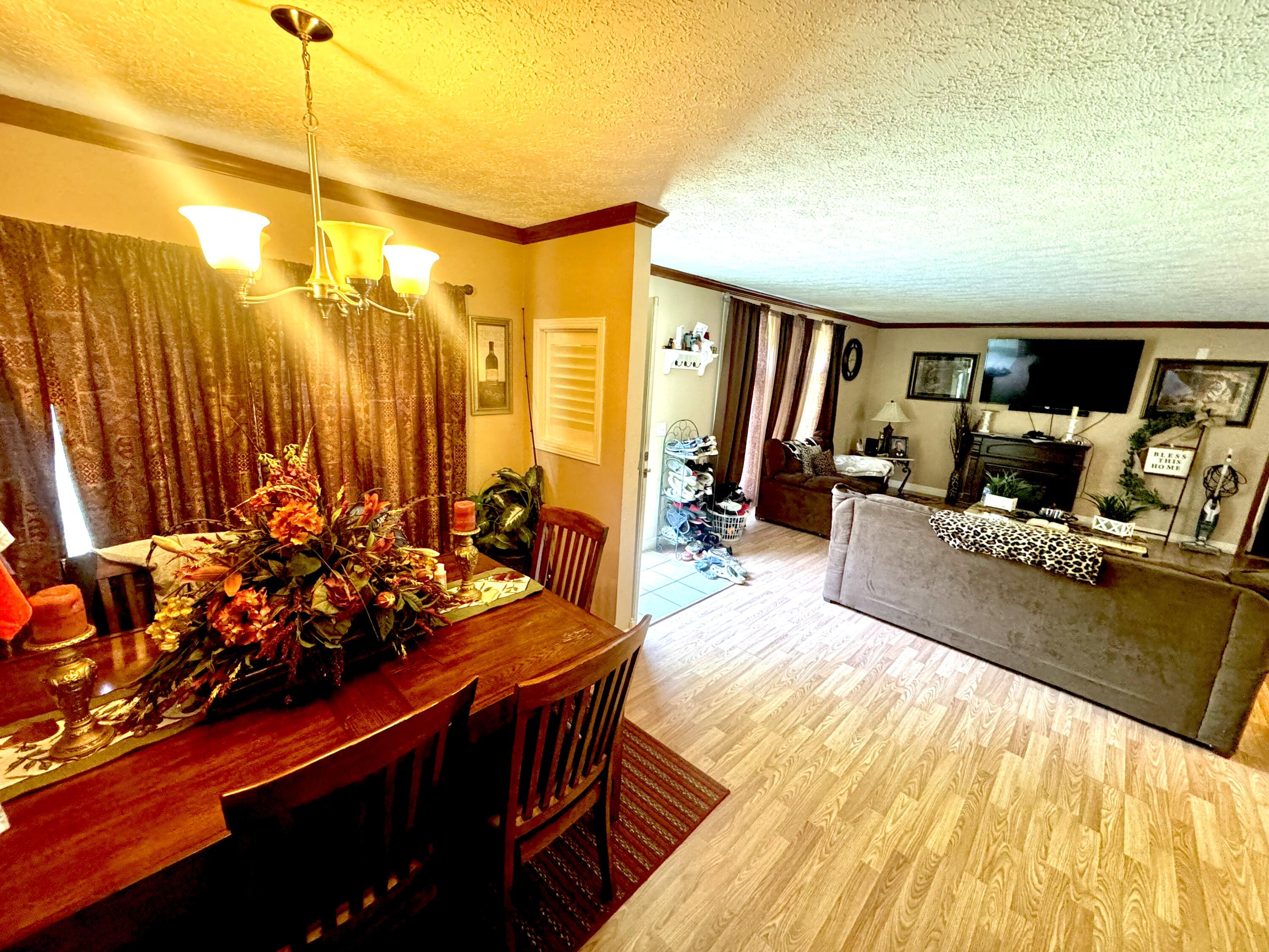 398 Panama Road Flat Lick, KY 40935 - Photo 4 of 11 IMG_6341