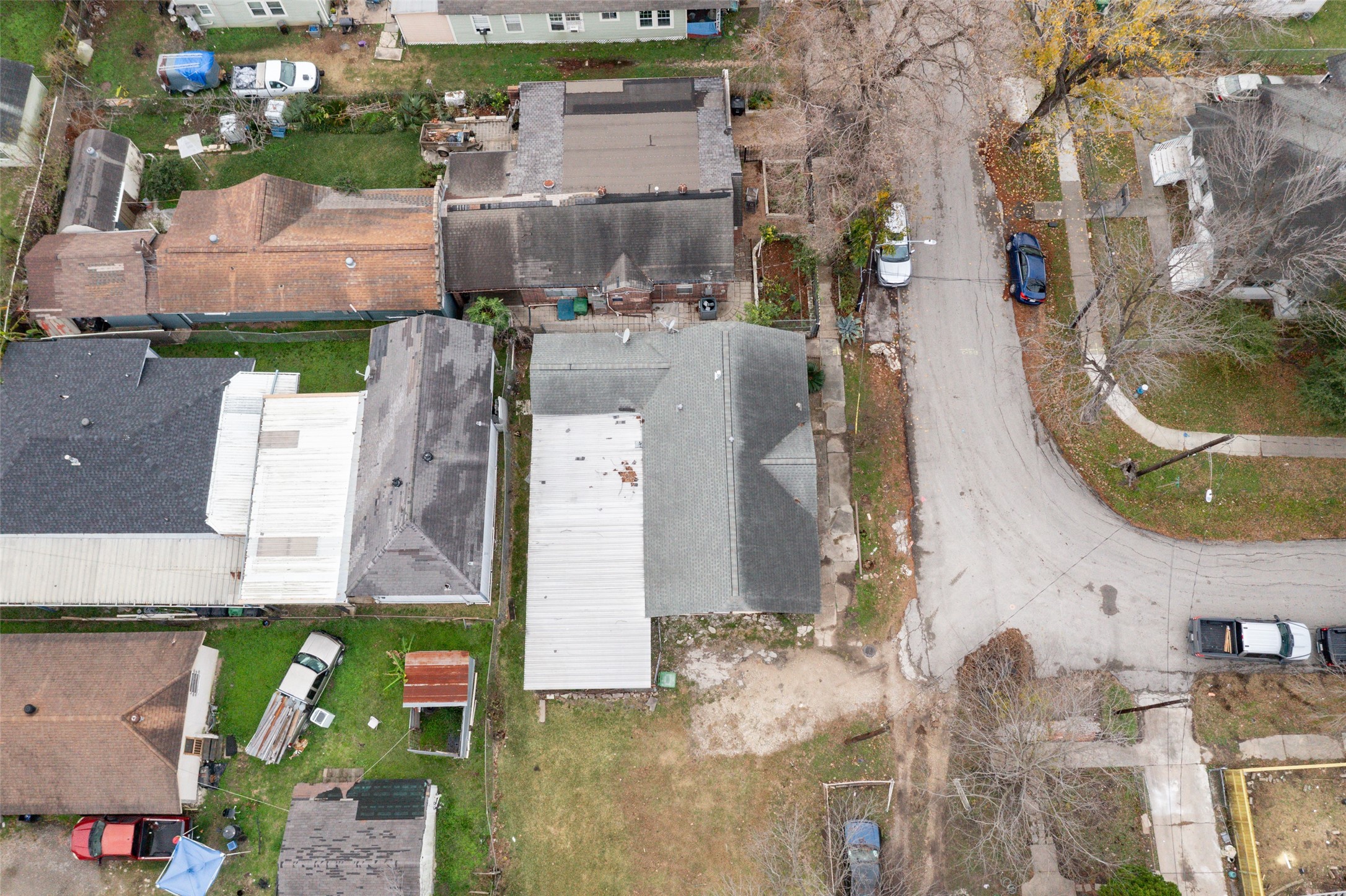 1302 Ryon Street Houston, TX 77009 - Photo 8 of 30