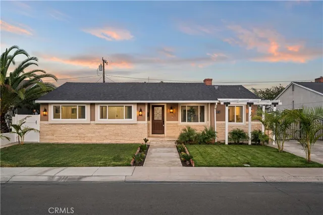 $1,250,000 | 638 North Buttonwood Street, Anaheim, CA 92805