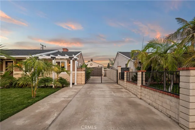 $1,250,000 | 638 North Buttonwood Street, Anaheim, CA 92805