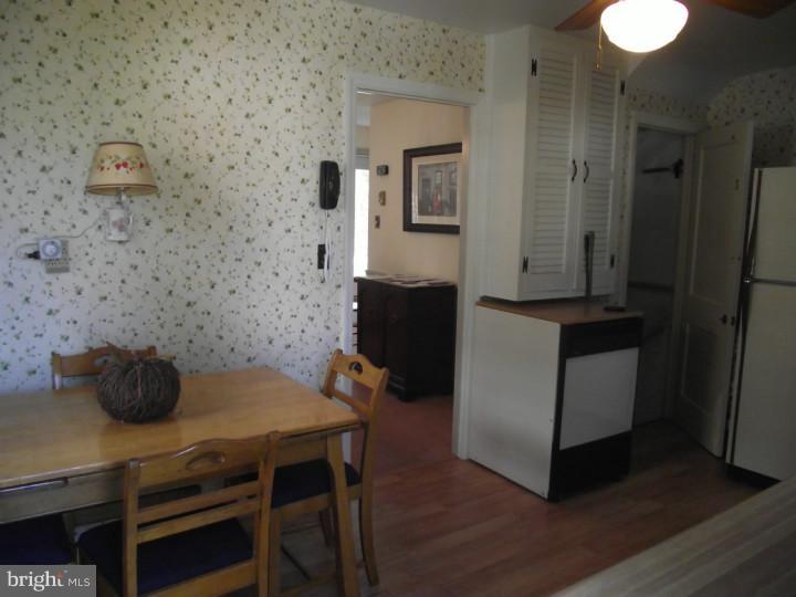 332 Prospect Road Springfield, PA 19064 - Photo 3 of 10