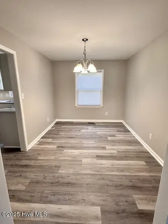 $284,900 | 422 Pine Valley Road, Jacksonville, NC 28546