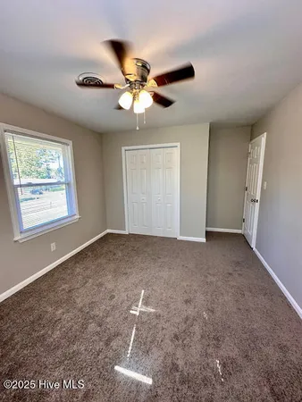 $284,900 | 422 Pine Valley Road, Jacksonville, NC 28546