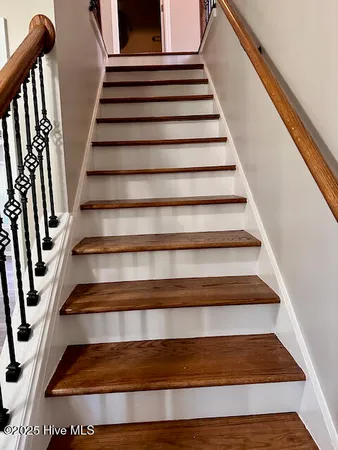 $284,900 | 422 Pine Valley Road, Jacksonville, NC 28546