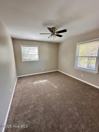 $284,900 | 422 Pine Valley Road, Jacksonville, NC 28546