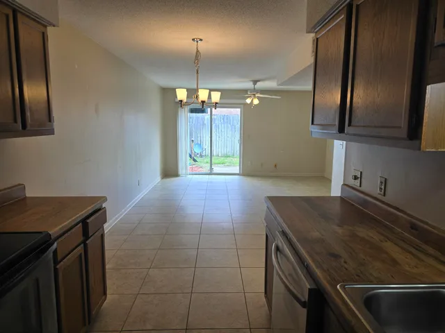 $1,550 | 206-5 Ann Circle, Unit 5, Destin, FL 32541