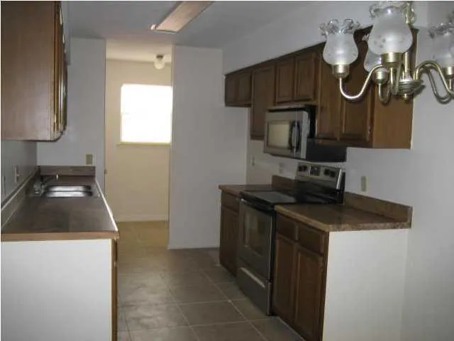 $1,550 | 206-5 Ann Circle, Unit 5, Destin, FL 32541