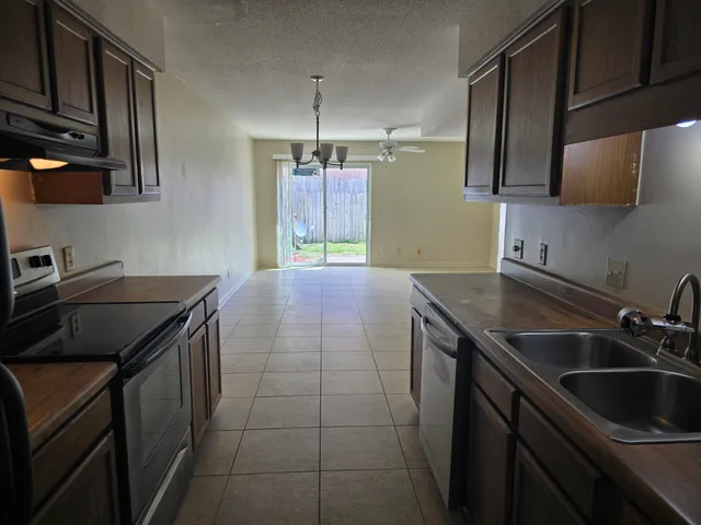 $1,550 | 206-5 Ann Circle, Unit 5, Destin, FL 32541