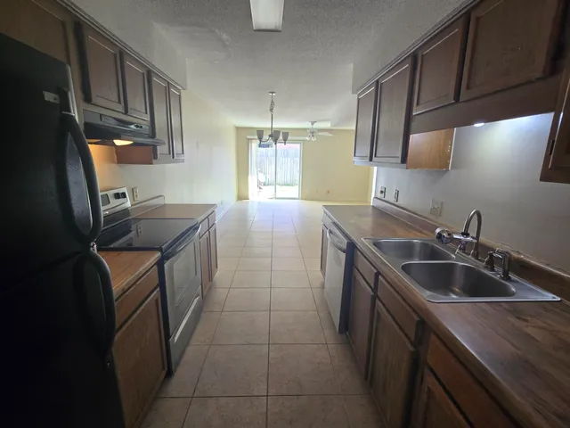 $1,550 | 206-5 Ann Circle, Unit 5, Destin, FL 32541