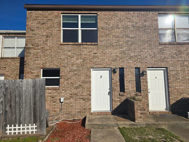 $1,550 | 206-5 Ann Circle, Unit 5, Destin, FL 32541