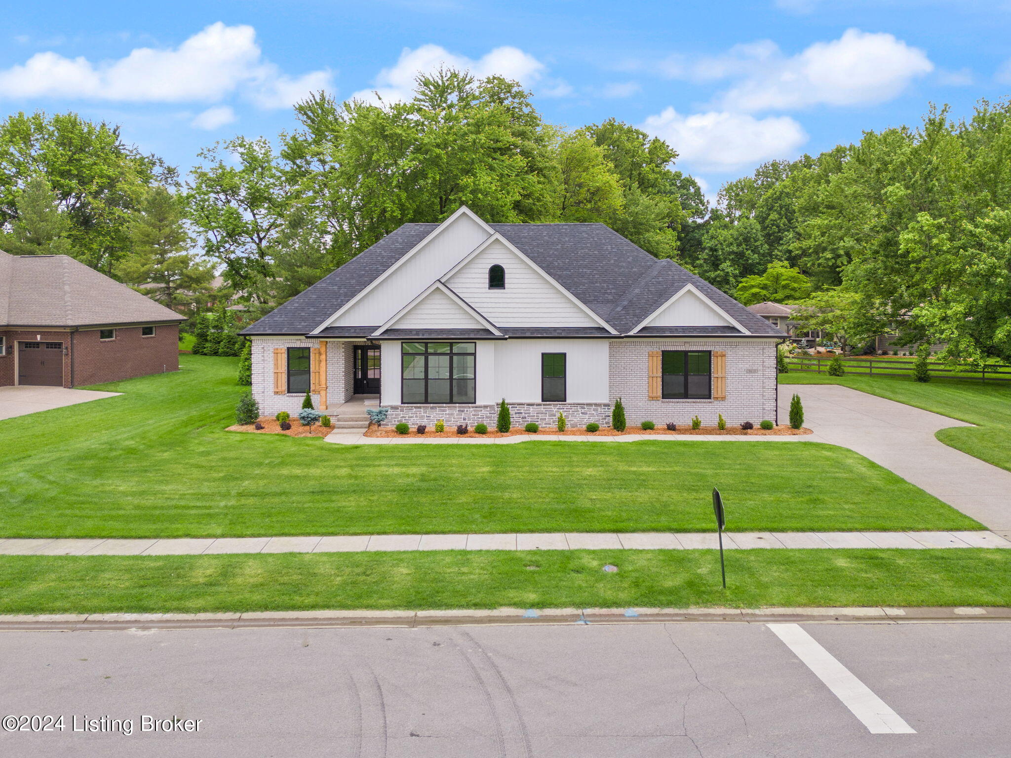 9610 Gutenberg Road Jeffersontown, KY 40299 - Photo 2 of 56 2-Gutenberg (1)