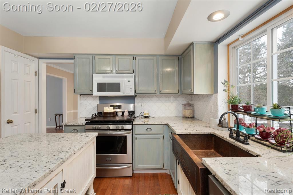 1234 Harvard Drive Rochester Hills, MI 48307 - Photo 17 of 47