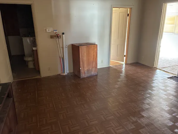 $128,000 | 804 Monroe Avenue, Dixon, IL 61021