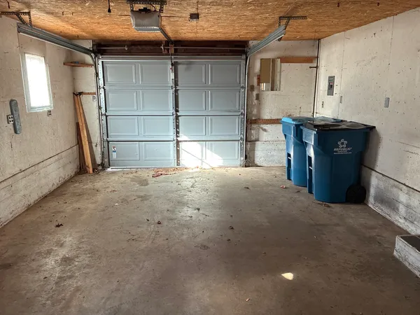 $128,000 | 804 Monroe Avenue, Dixon, IL 61021