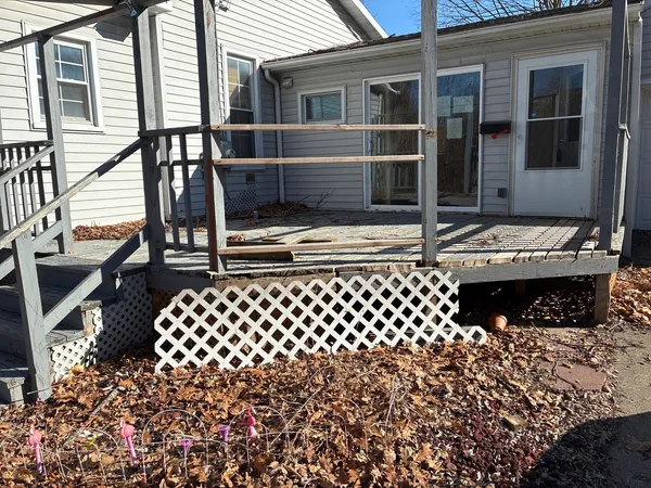 $128,000 | 804 Monroe Avenue, Dixon, IL 61021