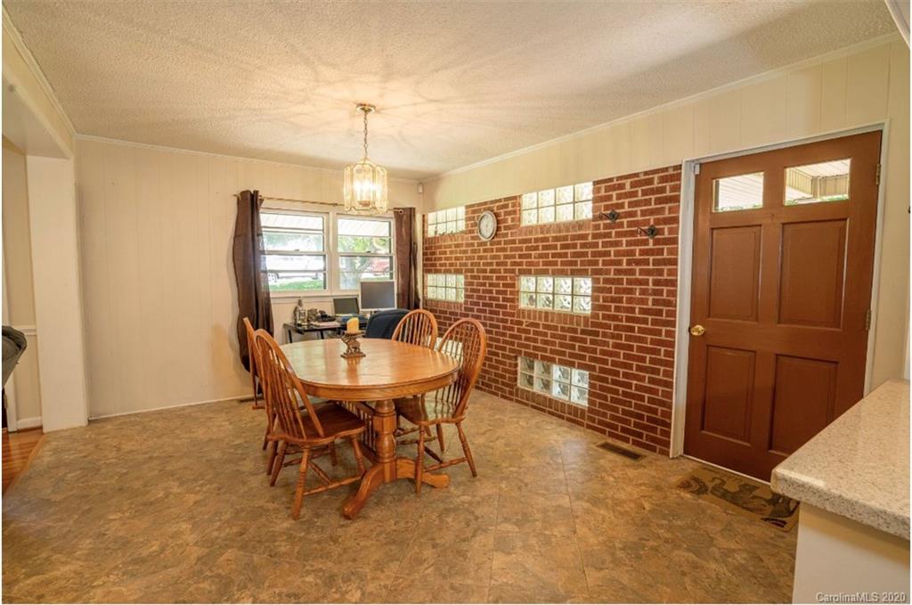 1709 Rhyne Carter Road Gastonia, NC 28054 - Photo 14 of 38 Gallery Image 14