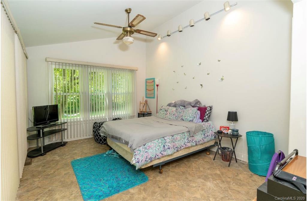 1709 Rhyne Carter Road Gastonia, NC 28054 - Photo 24 of 38 Gallery Image 24