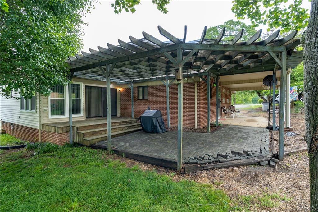 1709 Rhyne Carter Road Gastonia, NC 28054 - Photo 6 of 38 Gallery Image 6