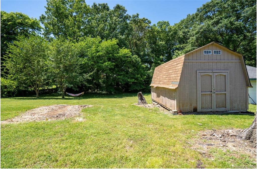 1709 Rhyne Carter Road Gastonia, NC 28054 - Photo 8 of 38 Gallery Image 8