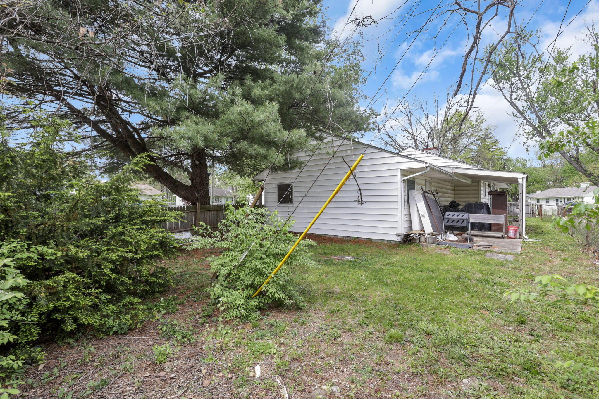 916 South Hampton Road Columbus, OH 43227 - Photo 22 of 29 37-web-or-mls-0D3A8069