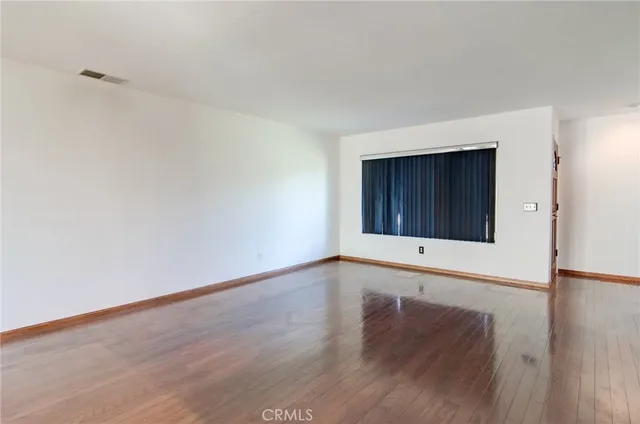 $800,000 | 8409 Dory Drive, Huntington Beach, CA 92646