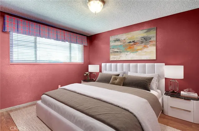 $800,000 | 8409 Dory Drive, Huntington Beach, CA 92646