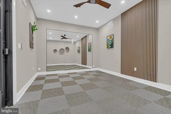 a view of a tennis court