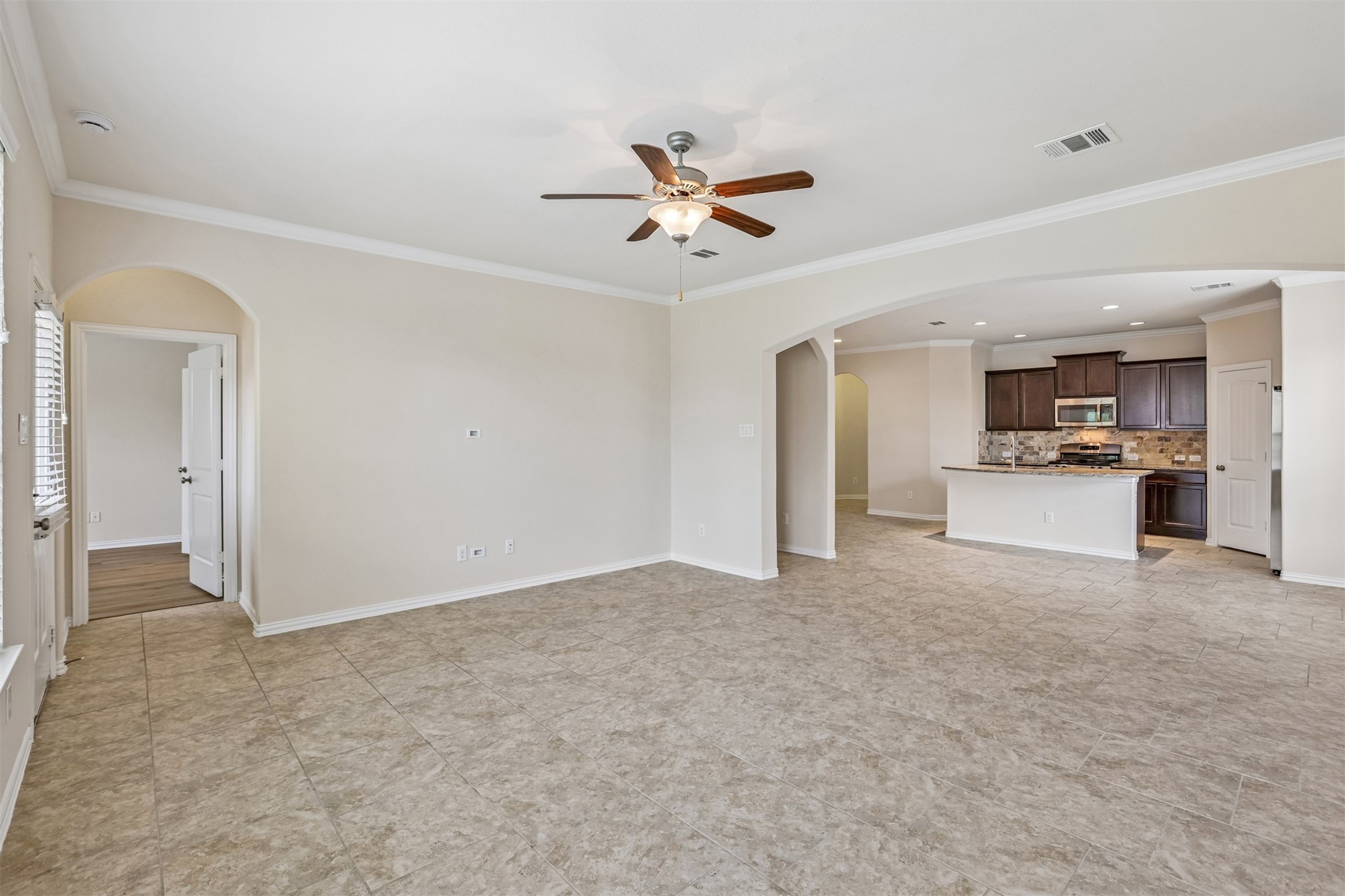 2601 Rough Berry Road Pflugerville, TX 78660 - Photo 9 of 34