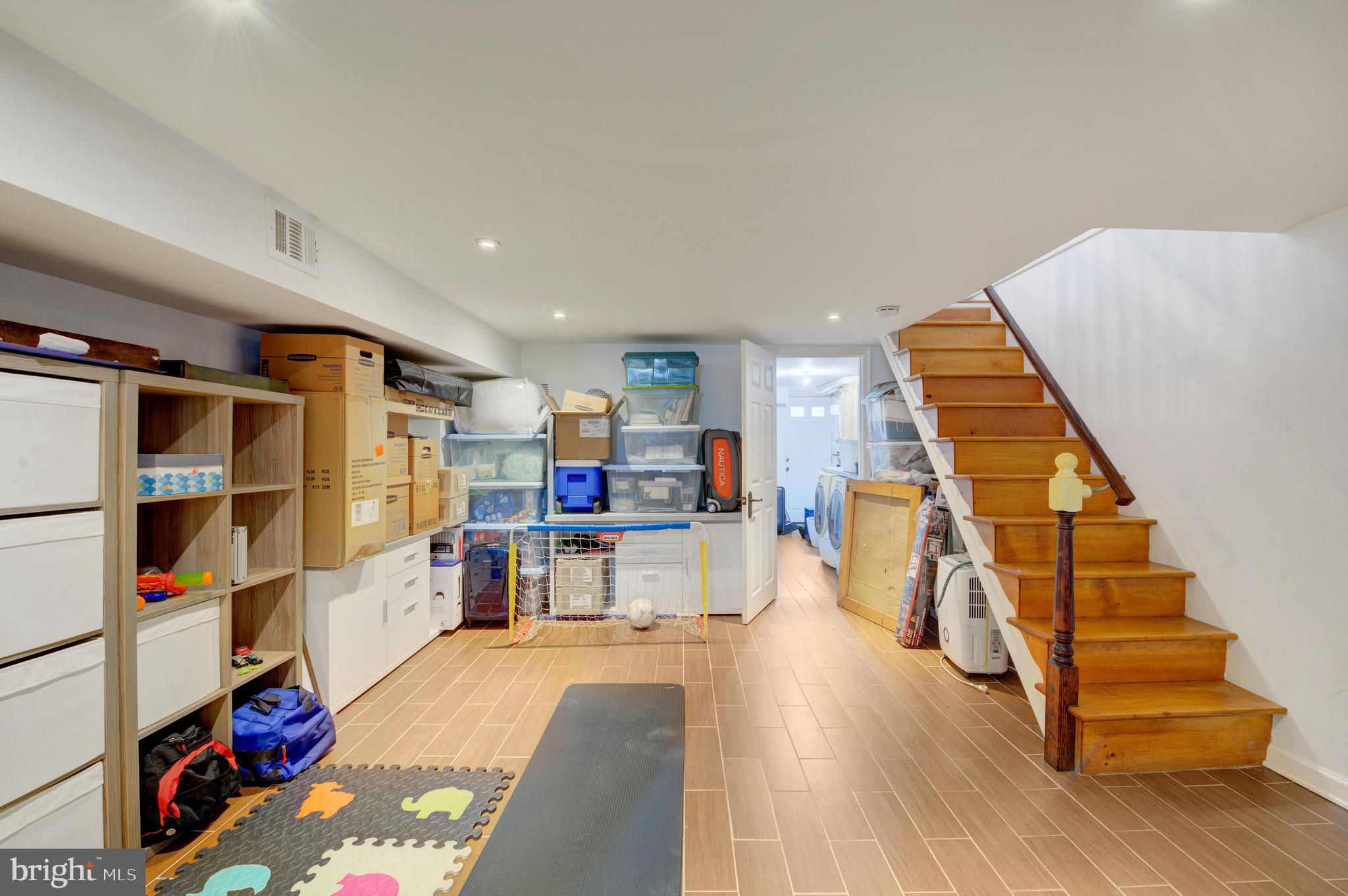 7817 Devon Street Philadelphia, PA 19118 - Photo 17 of 22