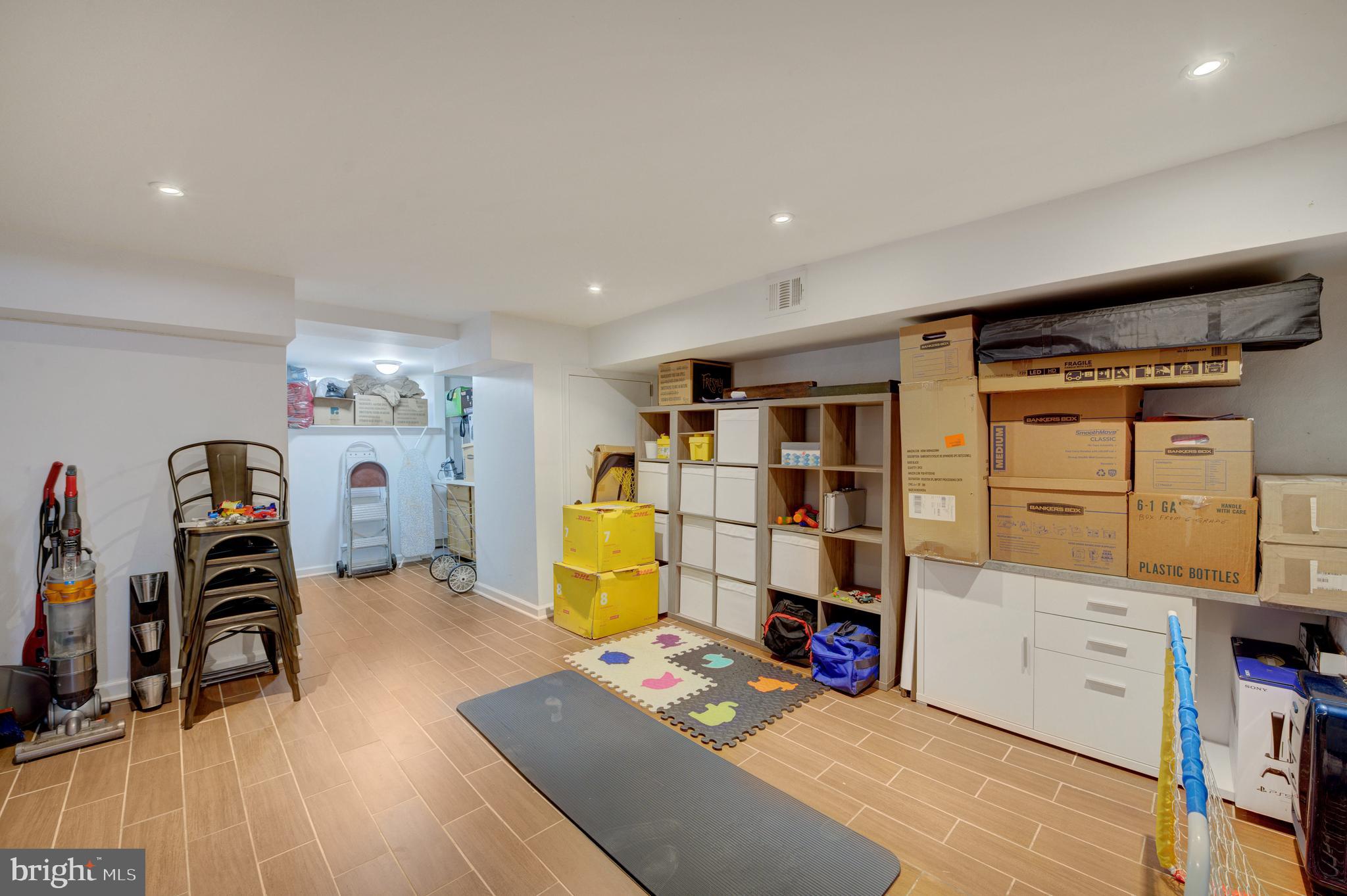 7817 Devon Street Philadelphia, PA 19118 - Photo 18 of 22