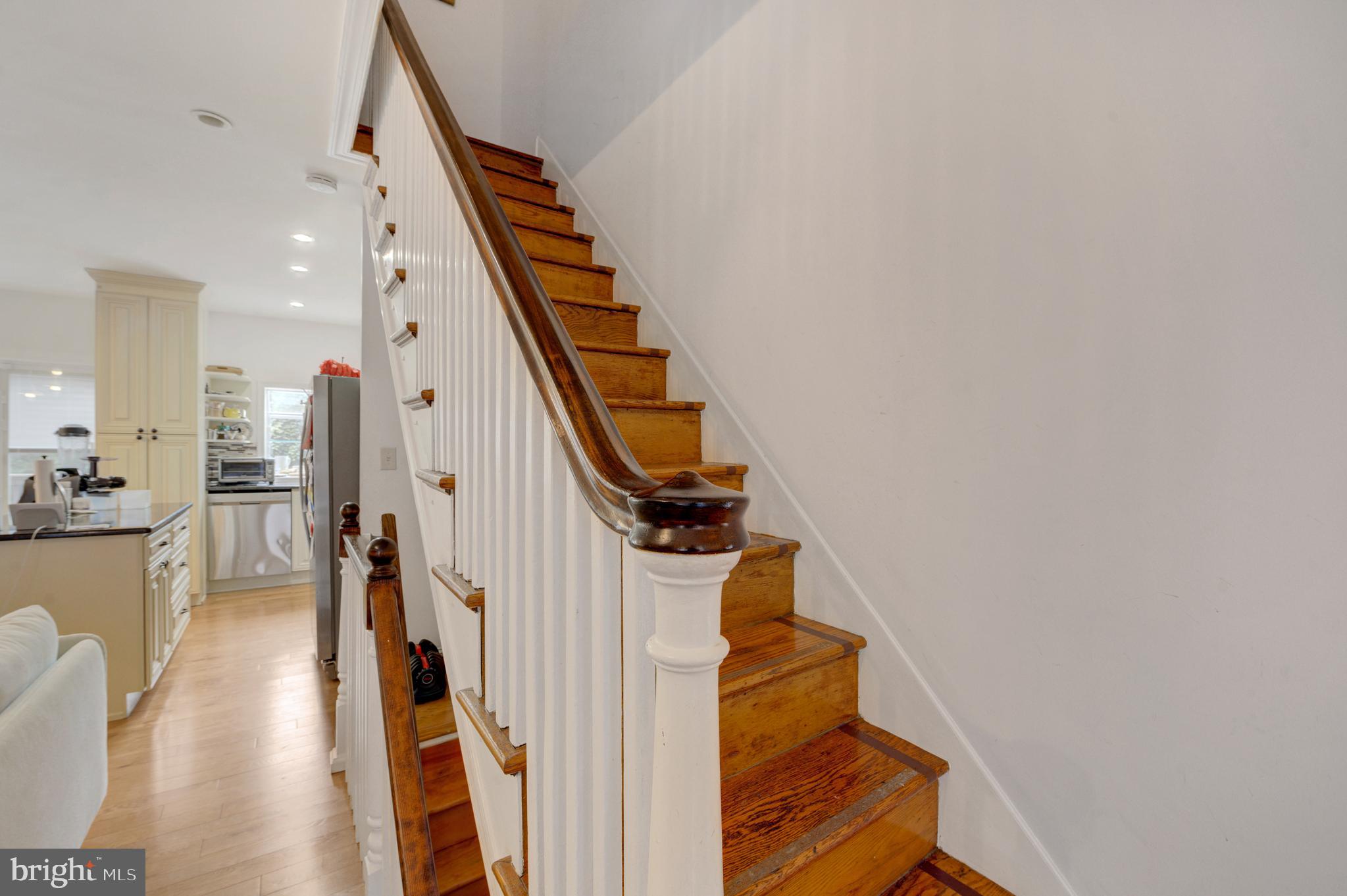 7817 Devon Street Philadelphia, PA 19118 - Photo 10 of 22
