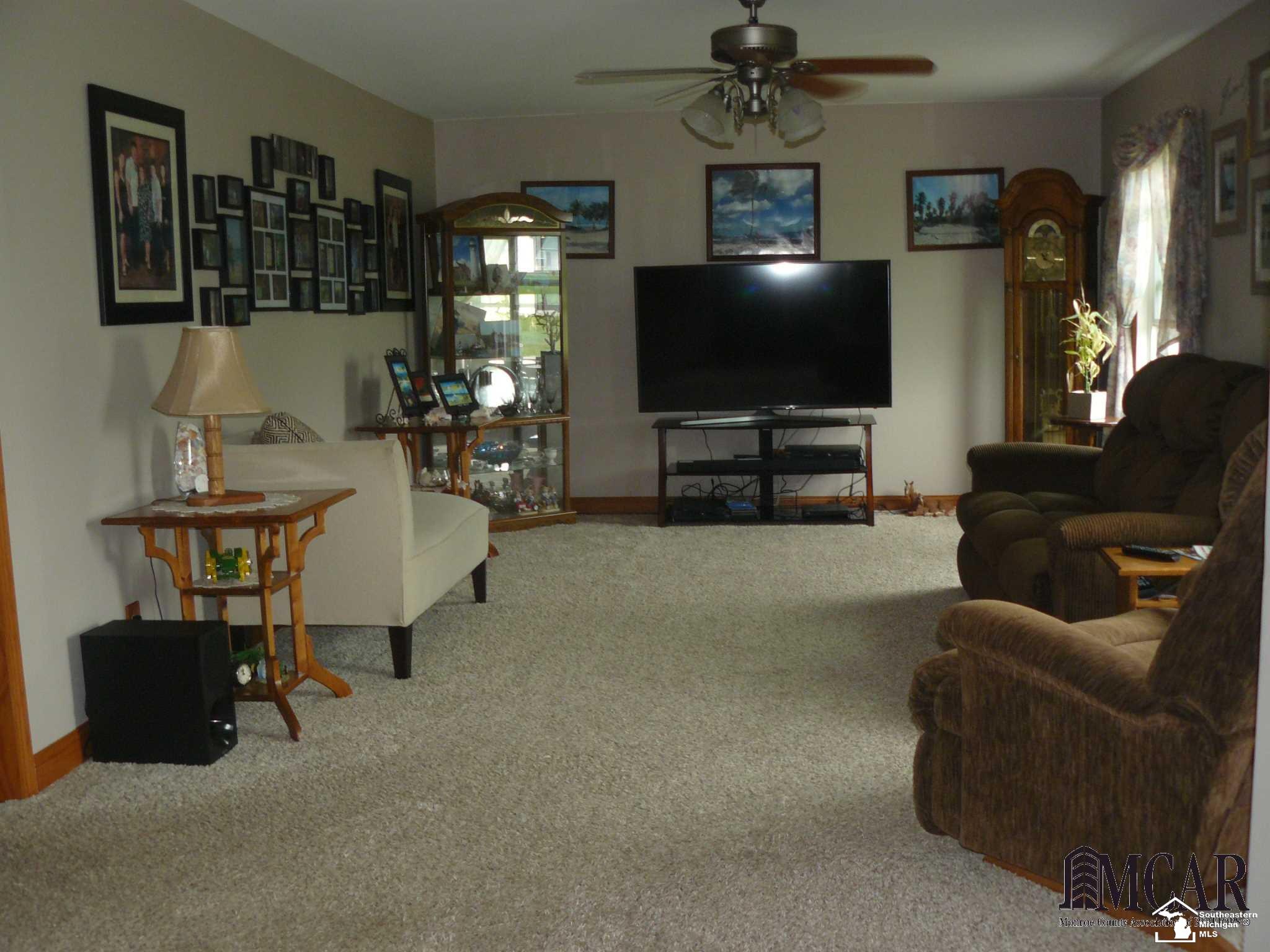 7855 War Road Newport, MI 48166 - Photo 18 of 45 21495658-17.JPG
