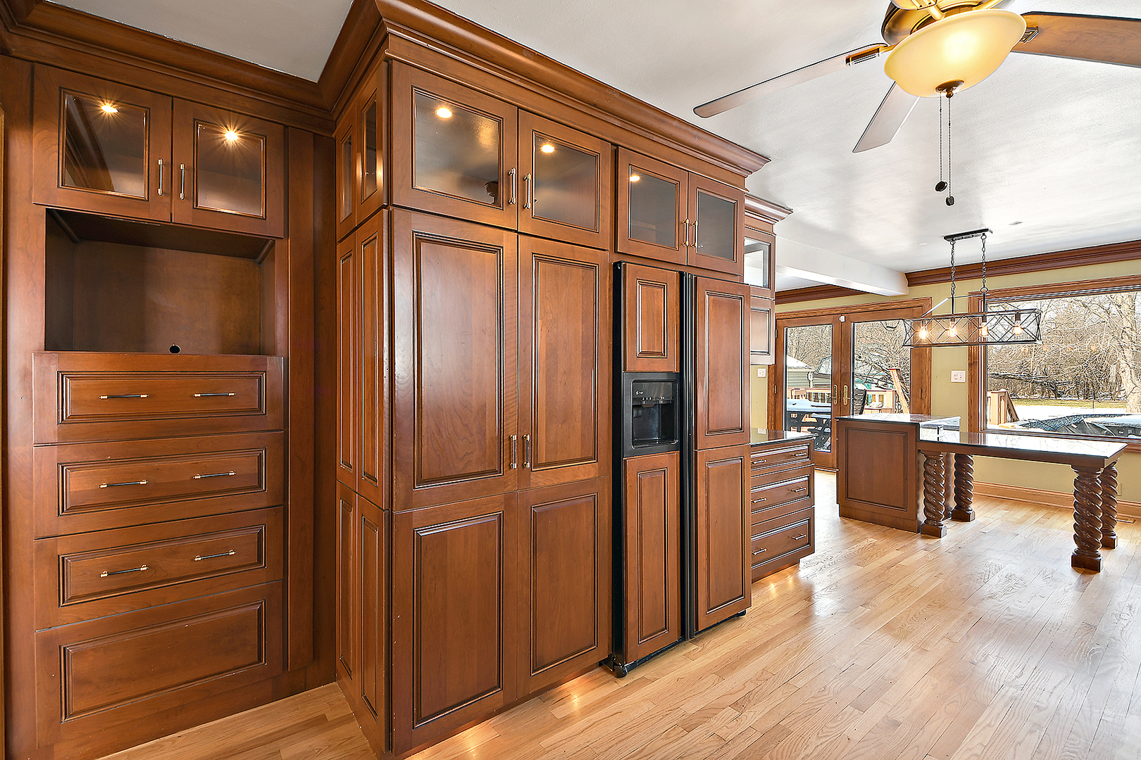 2942 Birch Road Homewood, IL 60430 - Photo 8 of 27 Gallery Image 8
