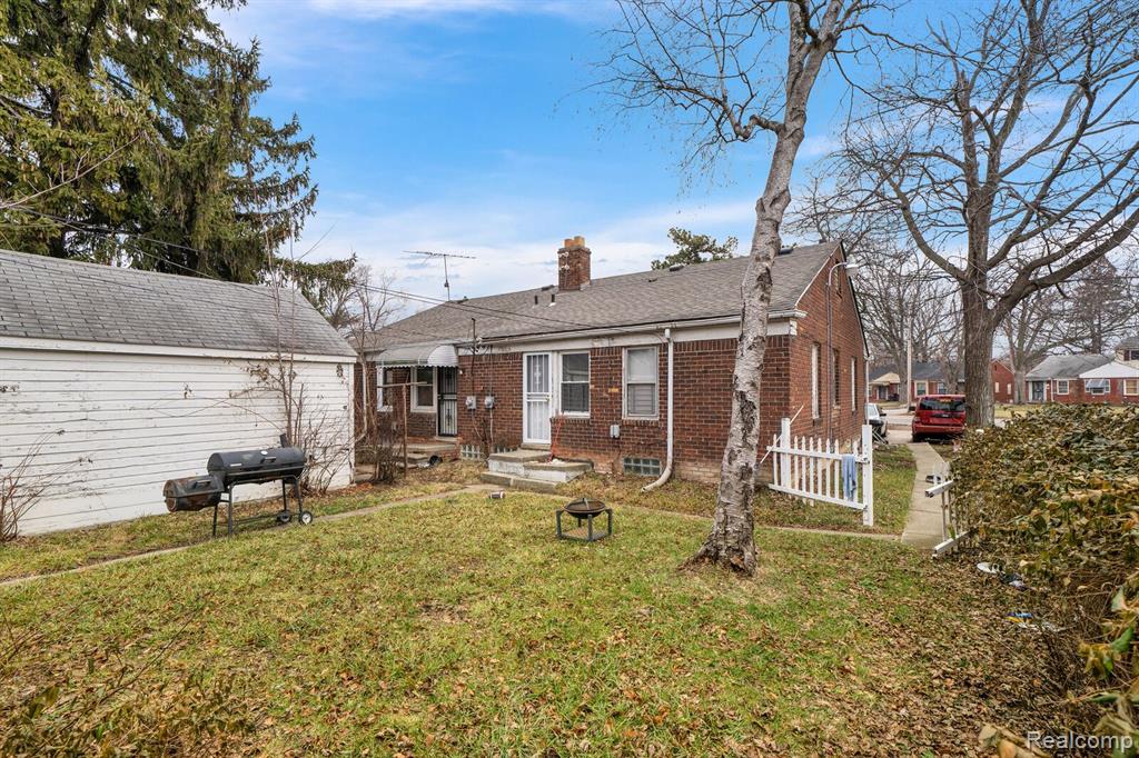 18757 Kelly Road Detroit, MI 48224 - Photo 14 of 16