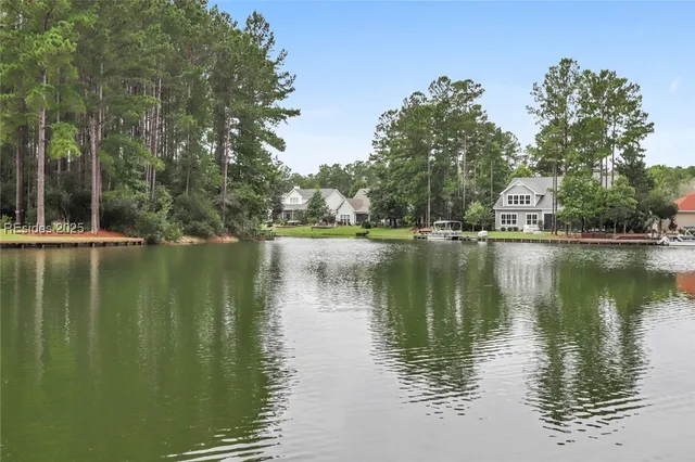 $395,900 | 25 Balsam Bay Court, Bluffton, SC 29910