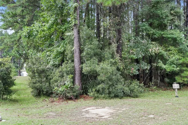 $395,900 | 25 Balsam Bay Court, Bluffton, SC 29910