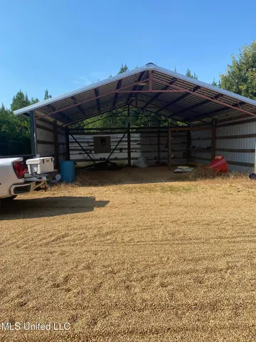 $577,500 | 448 Attala Road, Goodman, MS 39079