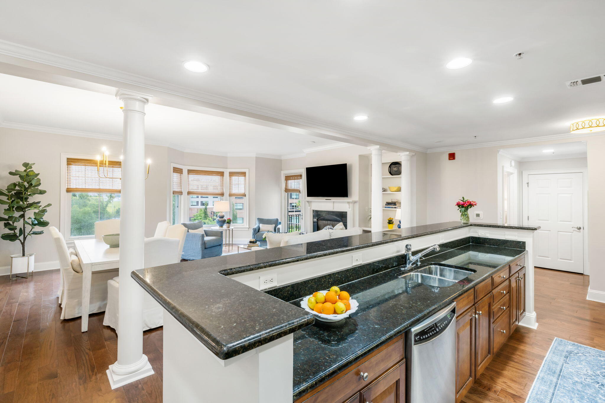 498 Albemarle Road, Unit 404 Charleston, SC 29407 - Photo 12 of 25 3-web-or-mls-Coastal RE Photo V2 498 Alb