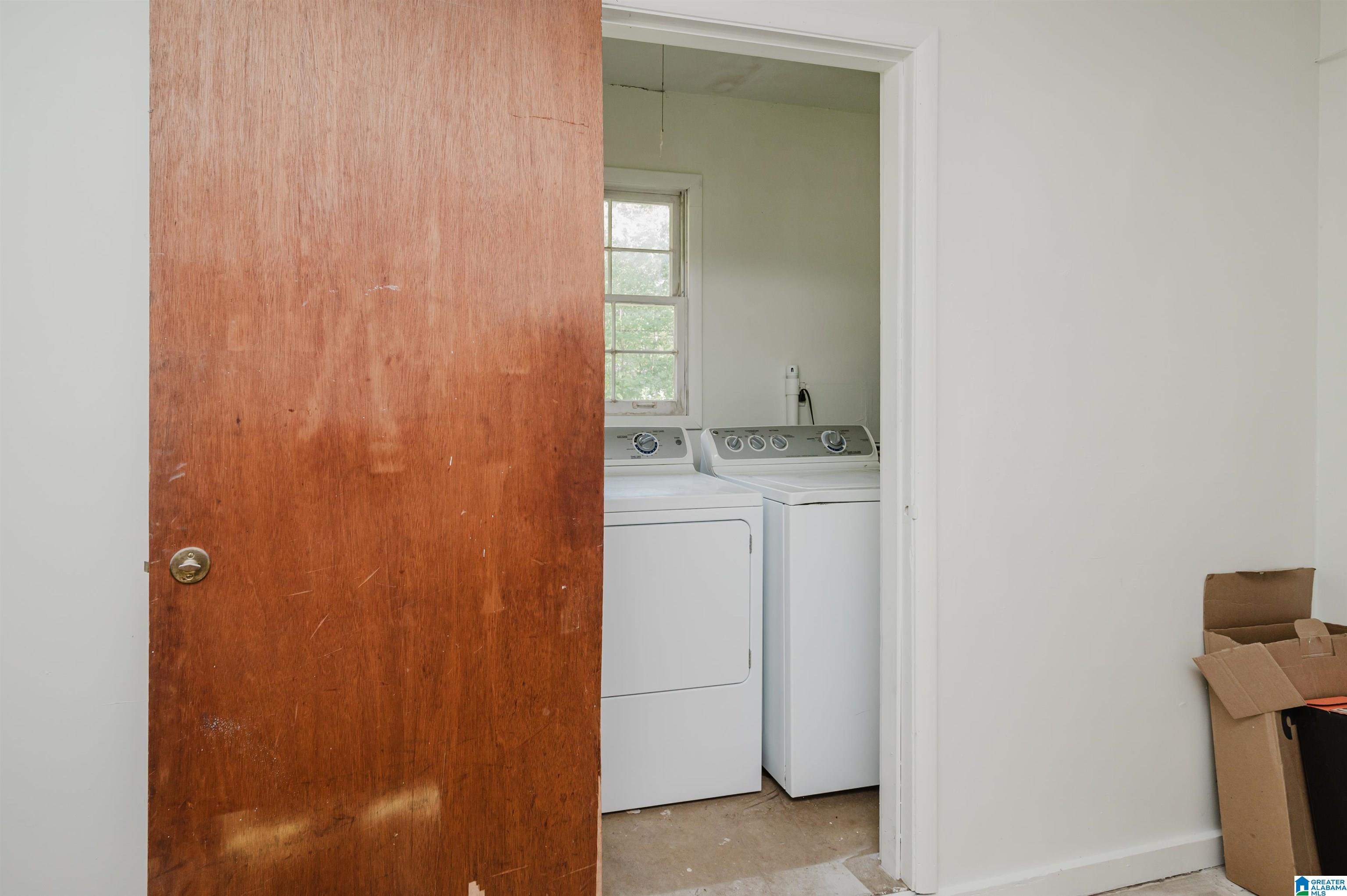 4044 Meadowview Circle Birmingham, AL 35243 - Photo 37 of 48