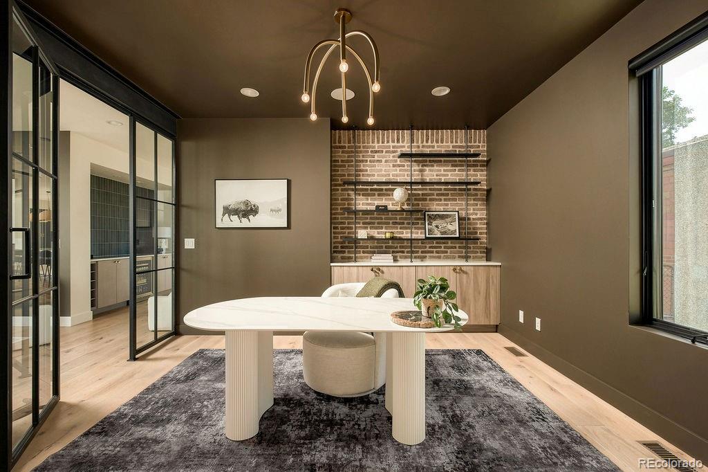 1074 South Cook Street Denver, CO 80209 - Photo 6 of 42 Gallery Image 6