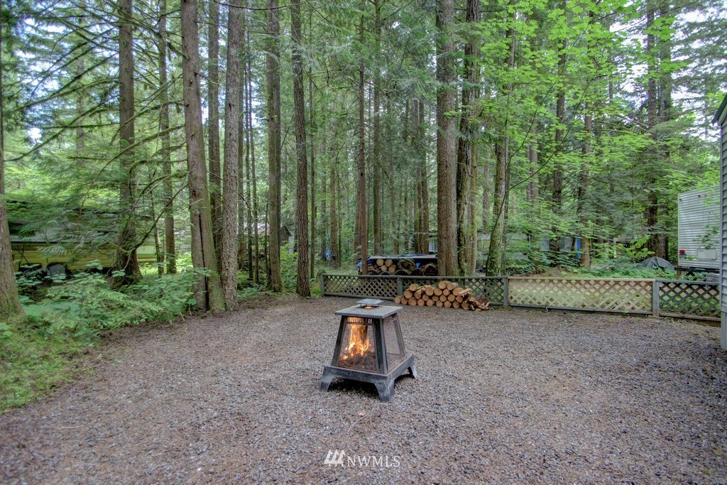 34-1 Goldrush Road Deming, WA 98244 - Photo 14 of 25 Gallery Image 14