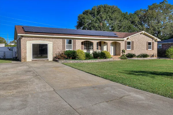 $378,900 | 504 Heathwood Drive, Aiken, SC 29803