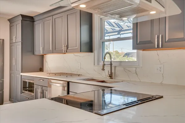 $378,900 | 504 Heathwood Drive, Aiken, SC 29803