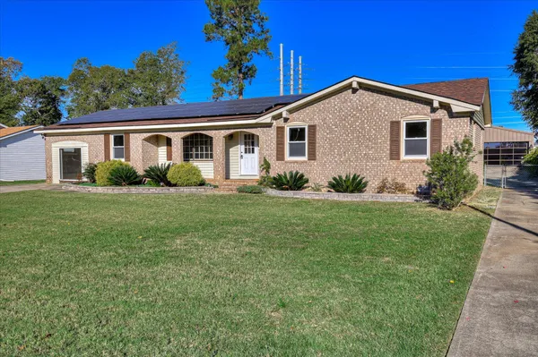 $378,900 | 504 Heathwood Drive, Aiken, SC 29803