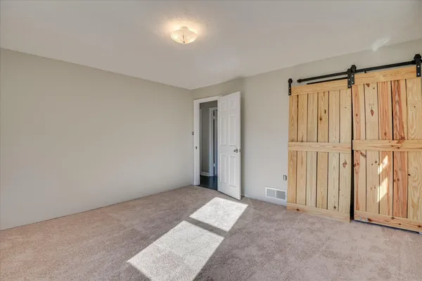 $378,900 | 504 Heathwood Drive, Aiken, SC 29803