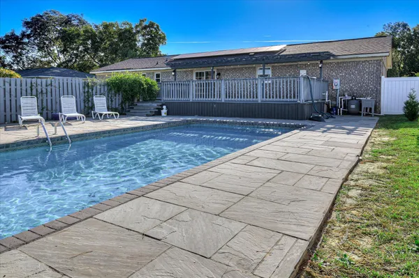 $378,900 | 504 Heathwood Drive, Aiken, SC 29803