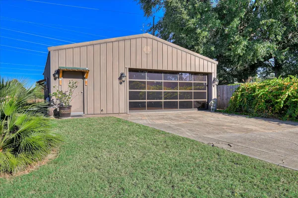 $378,900 | 504 Heathwood Drive, Aiken, SC 29803